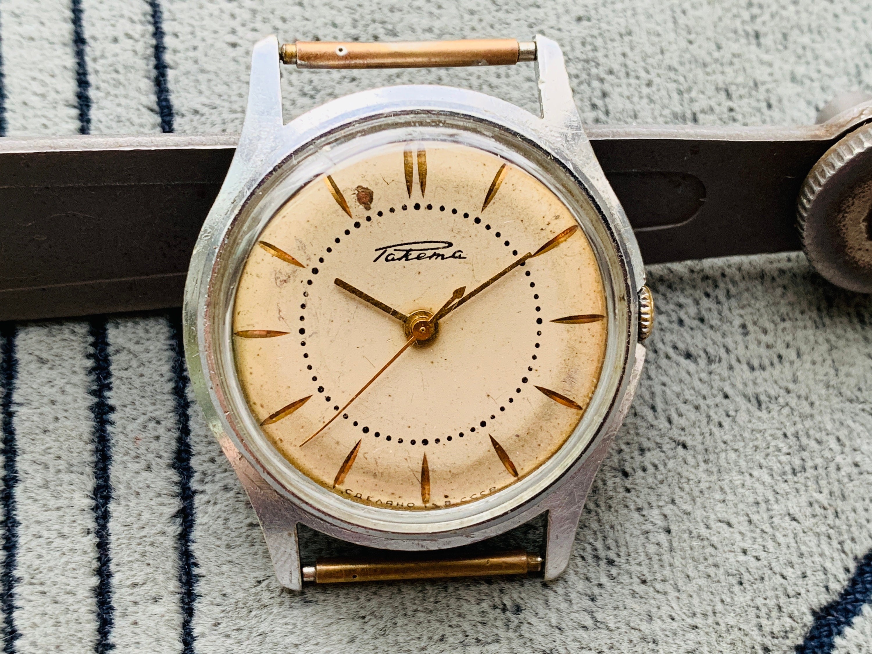 ラケタ（ロケット）ソ連製腕時計 手巻、24時間表示 2025年最新