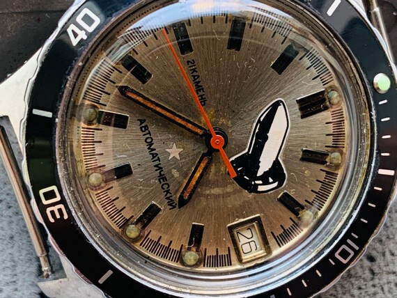 Collectible watch VOSTOK amphibian 2416b Spaceshi… - image 5