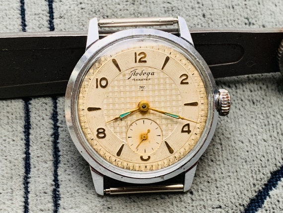 Collectible Watch POBEDA 15 jewels early classic … - image 1