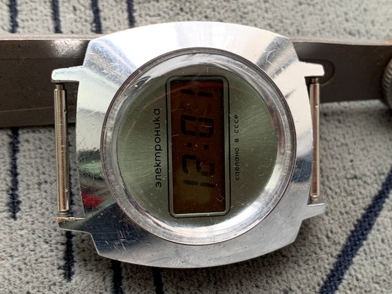 Collectible watch ELEKTRONIKA 5 (B6-02) early rar… - image 5