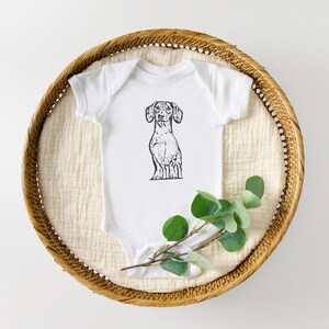Dachshund Baby Bodysuit, Cute Dachshund Baby Clothes, Dachshund Gift, Doxie Baby Gift, Unisex Wiener Dog Baby Romper, Dachshund Baby Grow