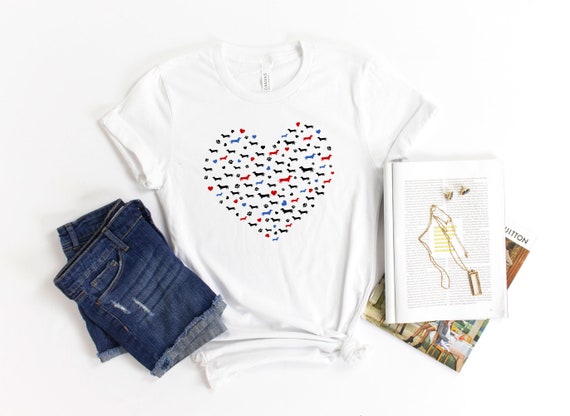 Dachshund Shirt, Dachshund Gift, Cute Dachshund Pattern Heart Shape T-Shirt, Doxie Mom Shirt, Unique Wiener Dog Tshirt, Dachshund Print