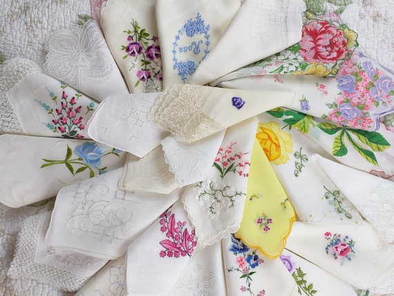 Lot of 26 Gorgeous Hankies from the Late 1800's-1… - image 1