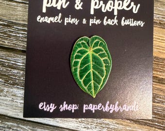 Green Leaf II Enamel Pin
