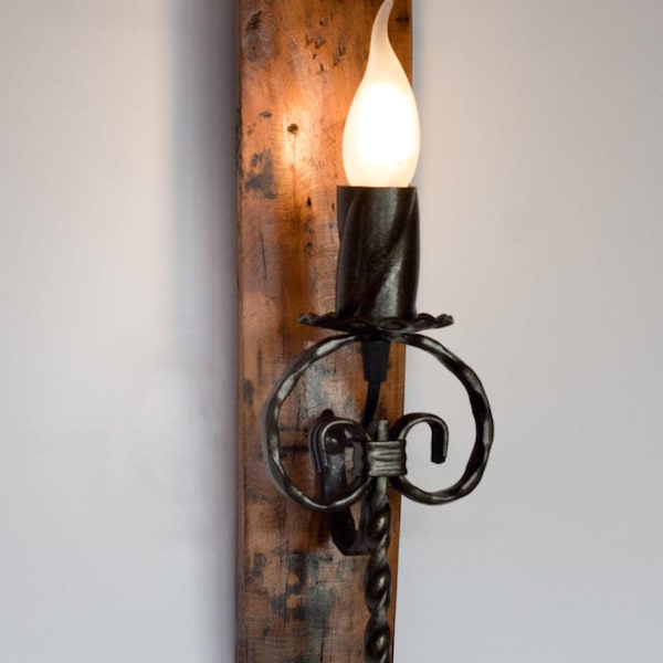 Rustic wall lamp - Wood and wrought iron sconce - Barrel lights