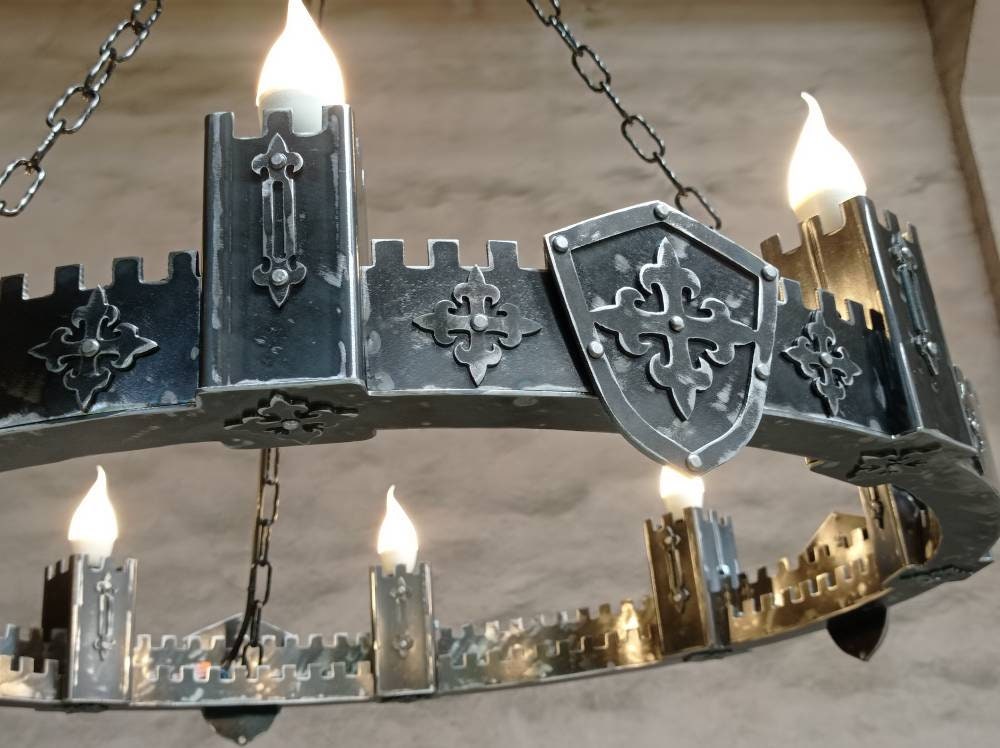 Lustre de Style européen château médiéval Pendentif Bougie Ronde Lustre en Fer forgé 8 Lampe appropriée pour Le Couloir Salon Lampe de Plafond de la Chambre 