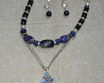 Sodalite/Onyx with ab finish