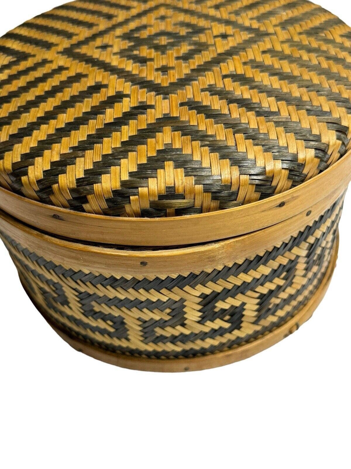 Vintage Early Chinese Bamboo Woven Basket With Lid Black Geometric ...