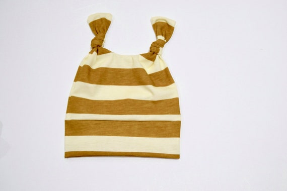 double knot baby hat