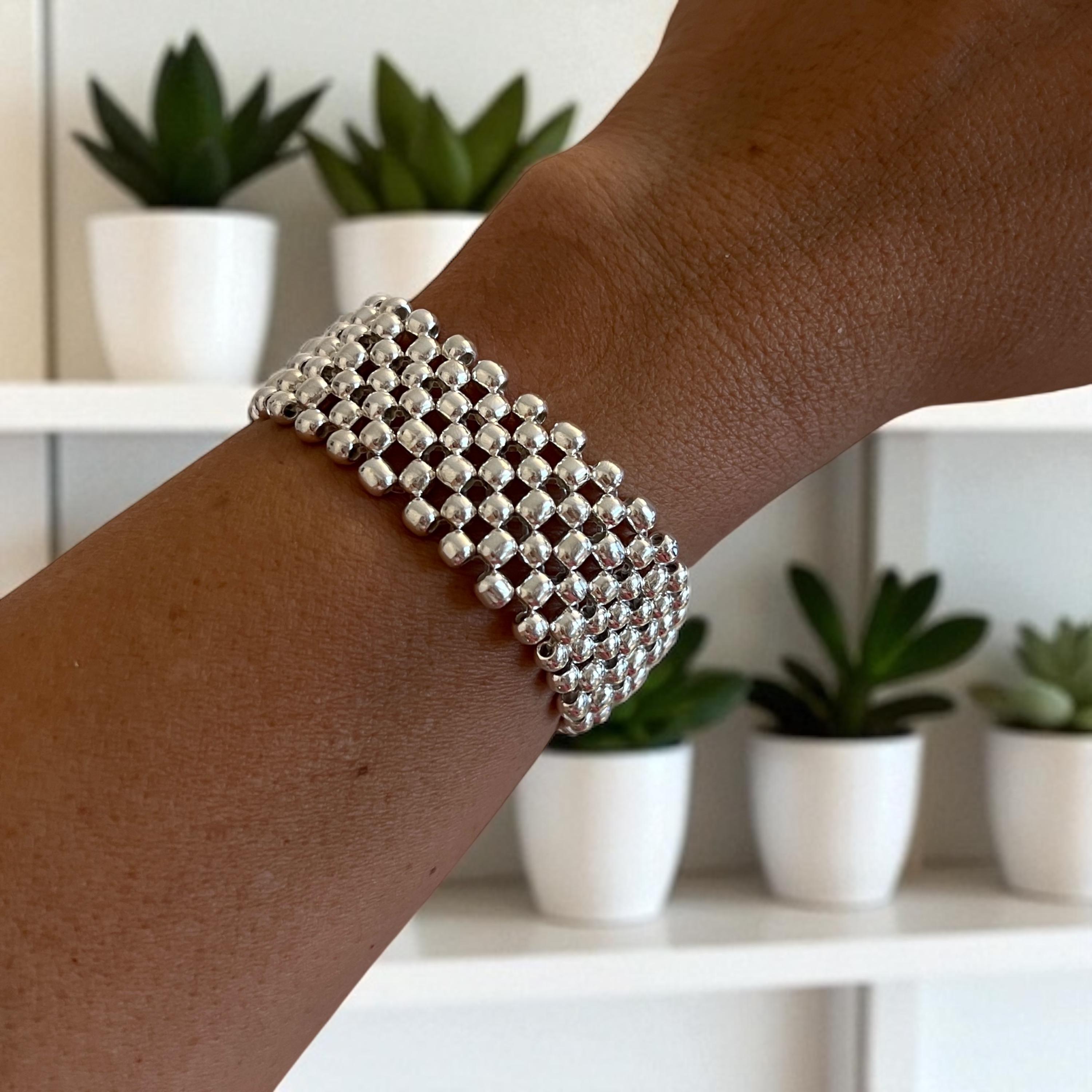 SUGARKITTEN LONDON Braccialetto elastico sottile in argento Sterling con perline a forma di sfera, lunghezza 16 cm, misura unica, senza pietre preziose, One Size, Argento sterling, Nessuna pietra