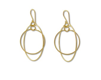 Super Lightweight Earrings with Double Circles in Tumbaga metal. Front facing dangly hoop earrings with hook, Available also with beads!