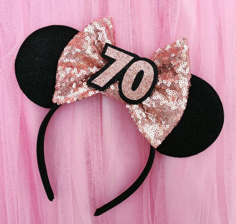 Orecchie da Topolino per il compleanno con fiocco di paillettes a scelta - vari colori Cerchietto per Minnie per il compleanno - Accessori per il compleanno di Topolino - Fiocchi per il compleanno immagine 2