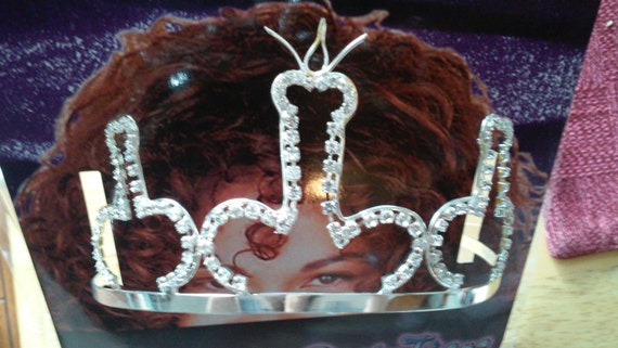 Pecker Tiara Pecker Tiara