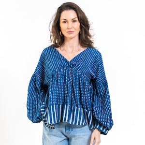 Blusa azul Blusa de verão Camisa de algodão Top boho Algodão orgânico Top estampado Índigo natural Estilo boho INDI 721 A