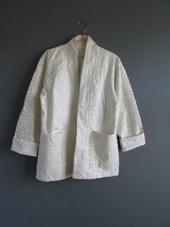 Indigowares White Appliqué Kimono Style Jacket Kimono Cardigan Cut Work Quilt Haori Kimono Quilted Jacket House Coat Indi 406B