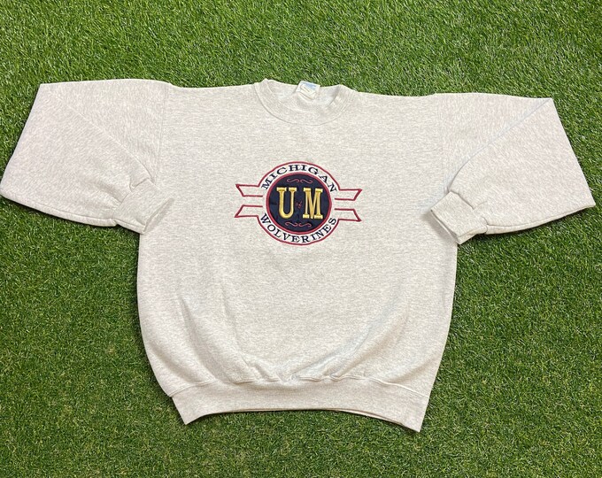 Vintage University of Michigan Wolverines Crewneck Sweatshirt Size Medium NCAA College Football Big House Detroit Pull Over 1990s 90s