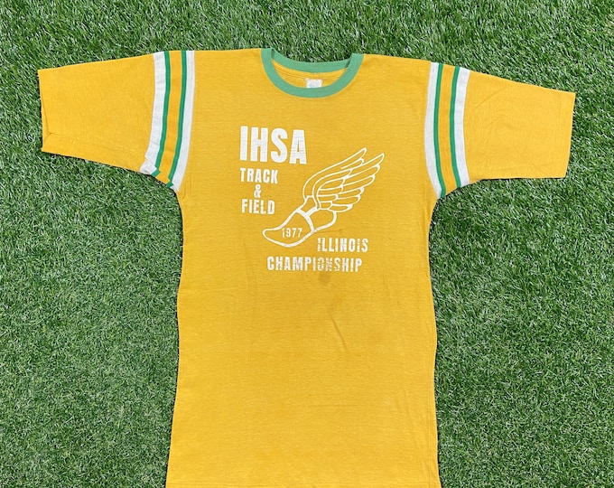 Vintage Illinois High School Association IHSA Track & Field T Shirt Tee Size Small S 1977 Illinois Champions 1970s 70s