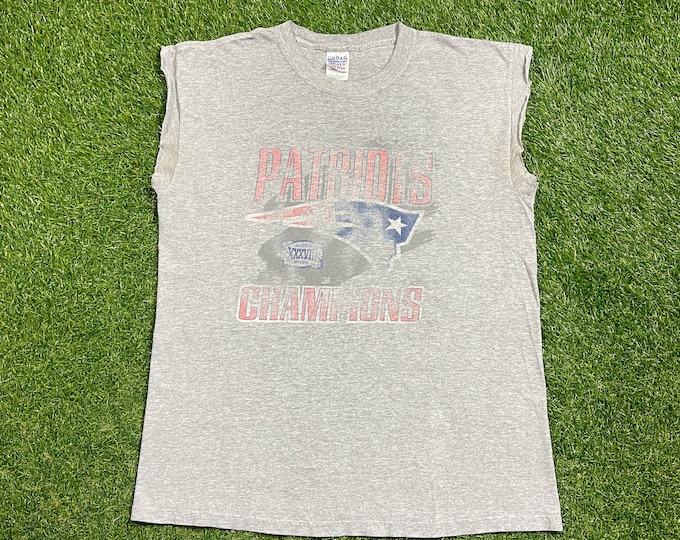 Vintage New England Patriots Super Bowl Champions T Shirt Tee Size Large L NFL Football Boston Massachusetts Tom Brady 00s