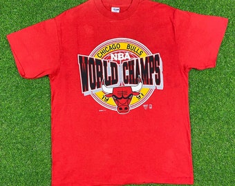 Vintage Chicago Bulls 1991 World Champions T Shirt Tee Trench Large Made USA Basketball 90s NBA 1990s Single Stitch Classic