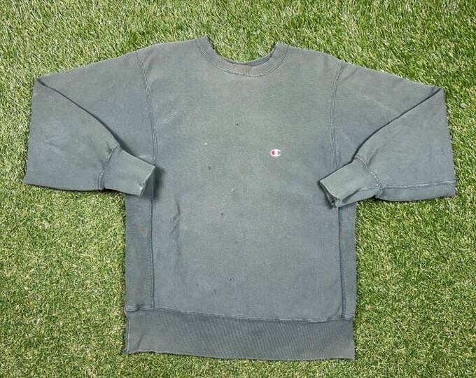 Vintage Plain Green Champion Crewneck Sweatshirt Size Large L Quality 1990's Oversized Comfy Great Fit Made USA Original 90s Pull Over