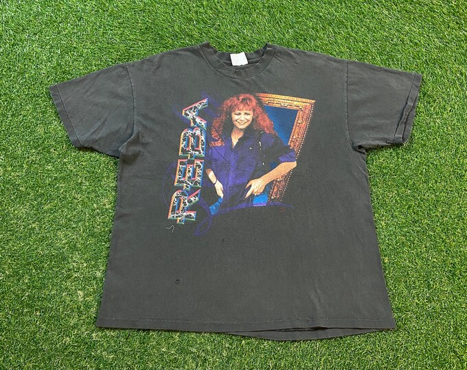 Vintage Reba T Shirt Tee Hanes Made USA Size Xtra Large XL Classic Country Music Authentic 1980s 80s
