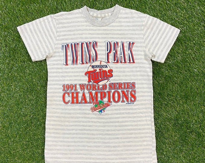 Vintage Minnesota Twins 1991 World Series Champions T Striped Shirt Tee Twins Peak Made USA Size Kids Large 14 / 16 MLB Baseball