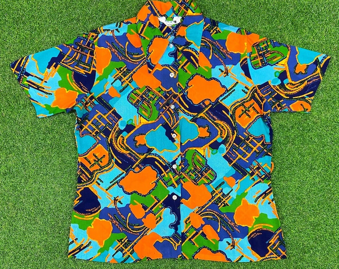 Vintage Fun Wacky Button Down Miss Holly Shirt Size Large L 1970s 70s Classic Party Fun Vacation Hawaiian Original