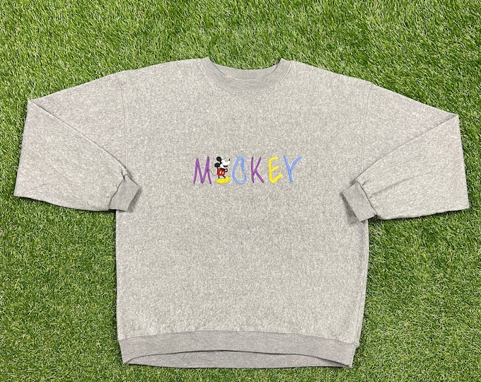 Vintage Mickey Mouse Crewneck Sweatshirt Mickey & Co Size Medium M Walt Disney World Magic Kingdom WDW Disneyland Pull Over 1990s 90s