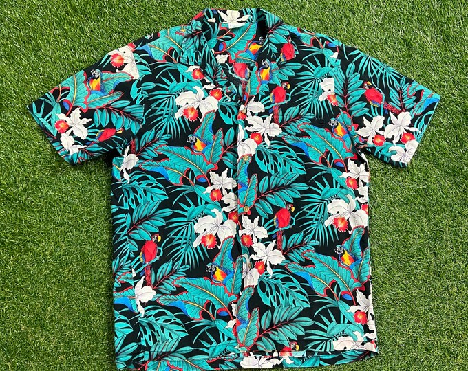 Vintage Fun Hawaiian Button Down Beach Shirt Jade Fashions Made USA Size Large L Floral Original 1980s 80s Classic