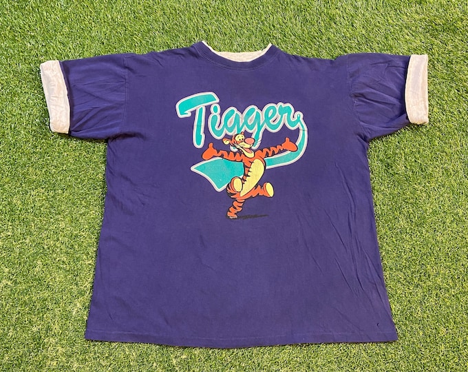 Vintage Tigger T Shirt Tee Made USA Size Xtra Large XL Winnie the Pooh Walt Disney Tiger Mickey Mouse Classic Cartoon Disneyland 1990s 90s