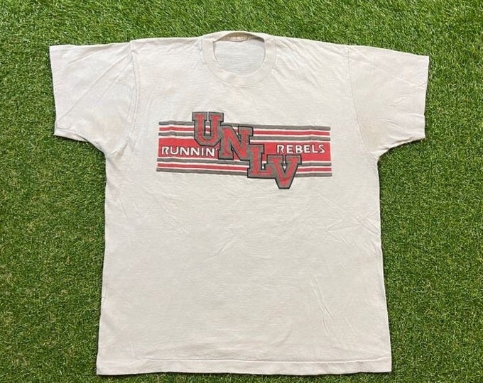 Vintage UNLV University of Nevada Running Rebels T Shirt Tee Size Medium M Las Vegas NCAA College Basketball 1990s 90s