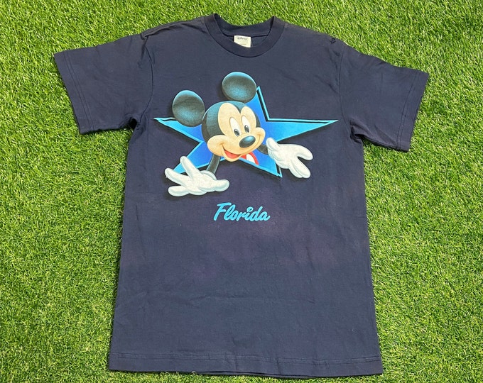 Vintage Mickey Mouse T Shirt Tee Size Medium M Walt Disney World Classic Magic Kingdom Disneyland WDW 1990s 90s