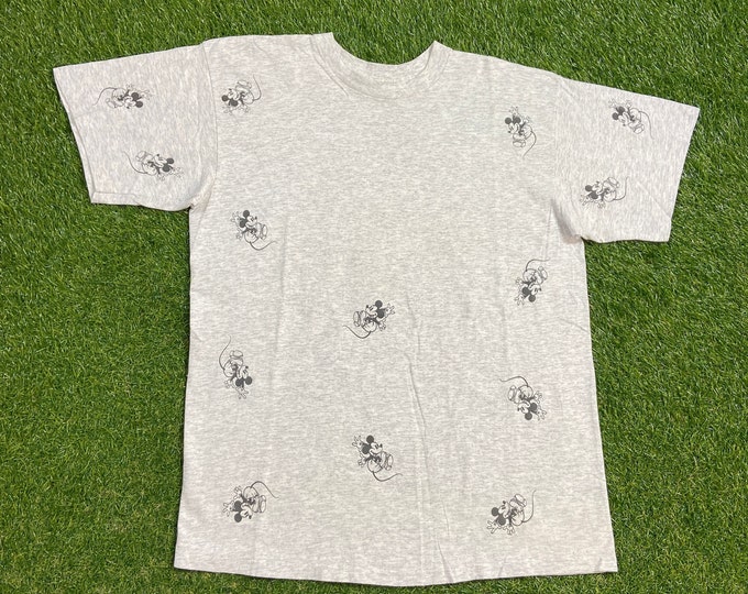 Vintage Mickey Mouse T Shirt Tee Made USA Size Xtra Large XL Disneyland California Walt Disney World Magic Kingdom Classic 1990s 90s