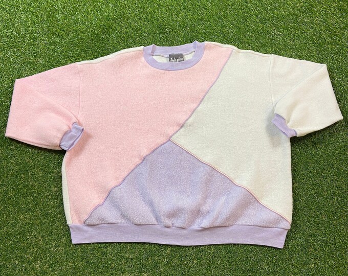 Vintage Multicolor Crewneck Sweater Made USA Size Large L Quality Cool Pattern Warm Winter Fashion Pull Over Oversized 1990s 90s