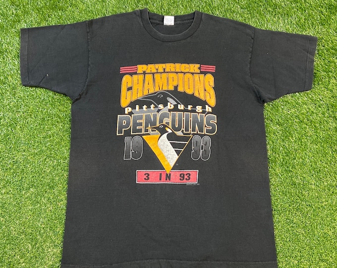 Vintage Pittsburgh Penguins T Shirt Tee Fruit of the Loom Made USA Size Xtra Large XL NHL Hockey Pennsylvania 1990s 90s