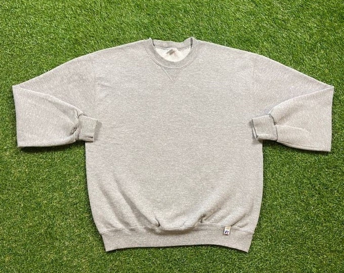 Vintage Plain Gray Crewneck Sweatshirt Russell Athletic Size Large L Quality 1990's Oversized Comfy Great Fit Original 90s Pull Over