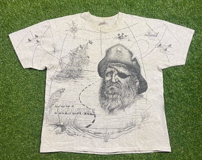 Vintage Lost Treasure T Shirt Tee Hanes Size Xtra Large XL Pirates of the Caribbean Gold Ocean Sea Life 1990s 90s