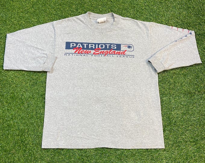 Vintage New England Patriots Long Sleeve Shirt Tee Made USA Size Large L NFL Football Boston Massachusetts Tom Brady TB12 Super Bowl 1990s