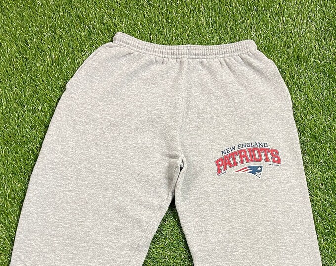 Vintage New England Patriots Sweat Pants Lee Sport Made USA Size Medium M NFL Football Boston Massachusetts Tom Brady 1990s 90s
