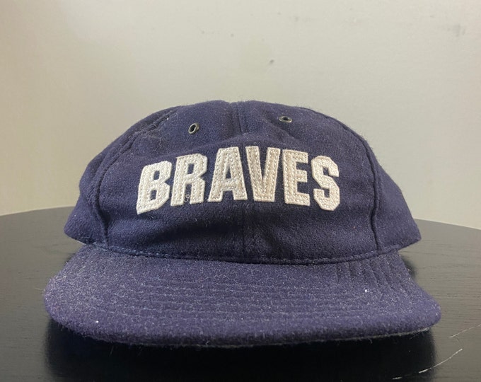 Vintage Atlanta Braves Strap Back Hat American Needle OSFA MLB Baseball Georgia ATL Classic Hank Aaron 1990s 90s