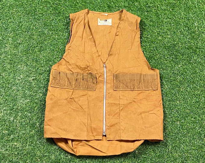 Vintage Fishing Vest Size Xtra Small XS Bass Pro Shops Fishing Hunting Nature 1980s 80s