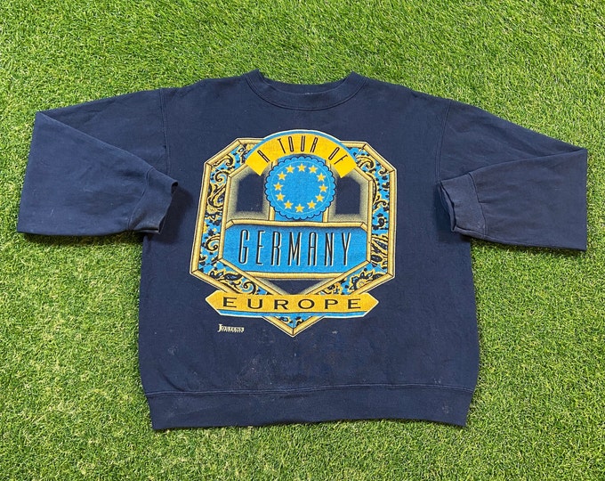 Vintage A Tour of Germany Crewneck Sweatshirt Made USA Size Medium M Deutschland Europe Oktoberfest Munich Berlin Pull Over