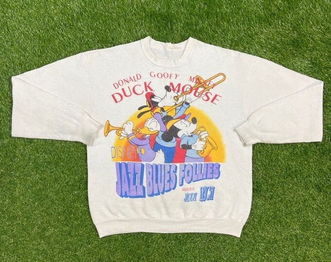 Vintage Mickey Mouse Crewneck Sweatshirt Jerry Leigh Size Xtra Large Walt Disney World Magic Kingdom WDW Disneyland Mickey Mouse Pull Over