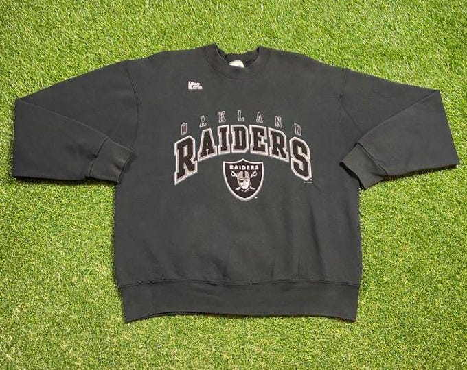 Vintage Oakland Raiders Crewneck Sweatshirt Made Usa Size Xtra Large XL NFL Football Los Angeles California Las Vegas NWA Pull Over 1990s
