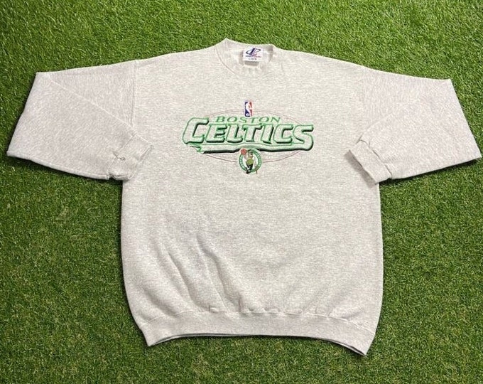 Vintage Boston Celtics Crewneck Sweatshirt Logo Athletic Made USA Size Large L NBA Basketball Green Classic New England Massachusetts 90s