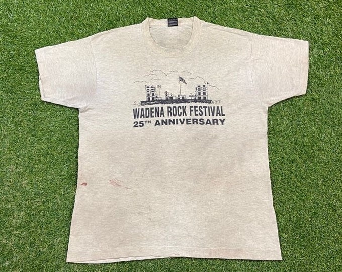 Vintage Wadena Rock Festival 25th Anniversary T Shirt Tee Fruit of the Loom Made USA Size Xtra Large XL Classic Music Iowa 1990s 90s