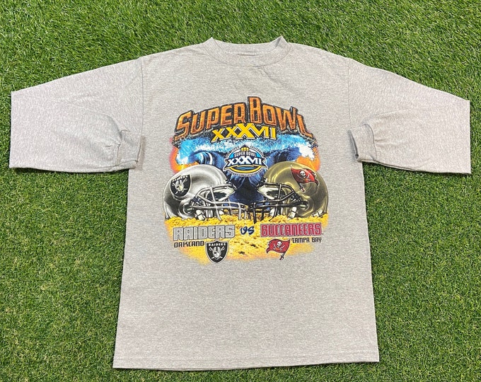 Vintage Tampa Bay Buccaneers vs Oakland Raiders Super Bowl XXVII T Shirt Size Youth Large NFL Football San Diego California 00s