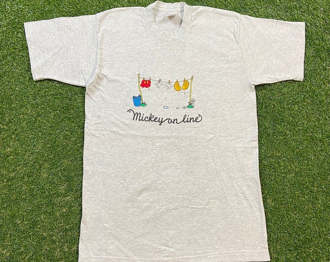 Vintage Mickey Mouse T Shirt Tee Made USA Size Medium M Walt Disney World Classic WDW Magic Kingdom 1990s 90s