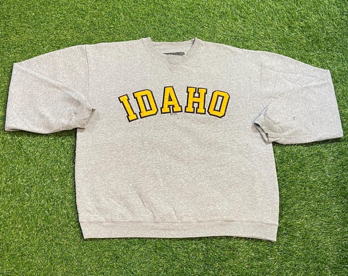Vintage University of Idaho Crewneck Sweatshirt Size Medium M NCAA College Football Yellowstone National Park Pull Over Oversized 90s