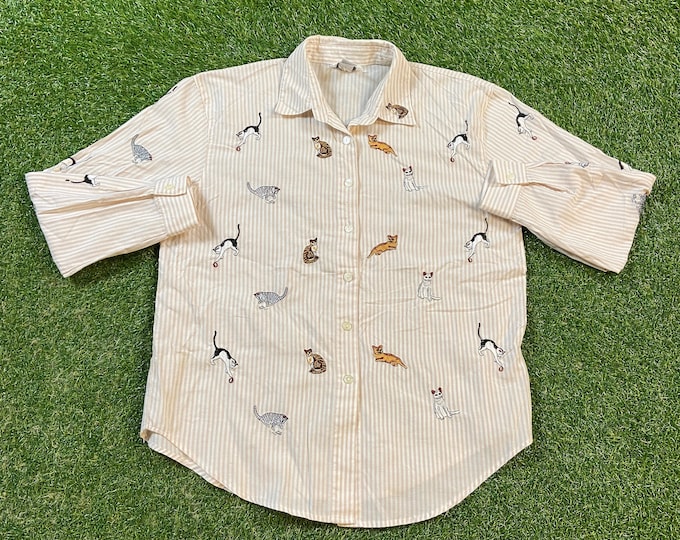 Vintage Cats Button Down Shirt Teddi Size Medium M Classic Quality Fit Animal Graphic Shirt 1980s 80s Kitty